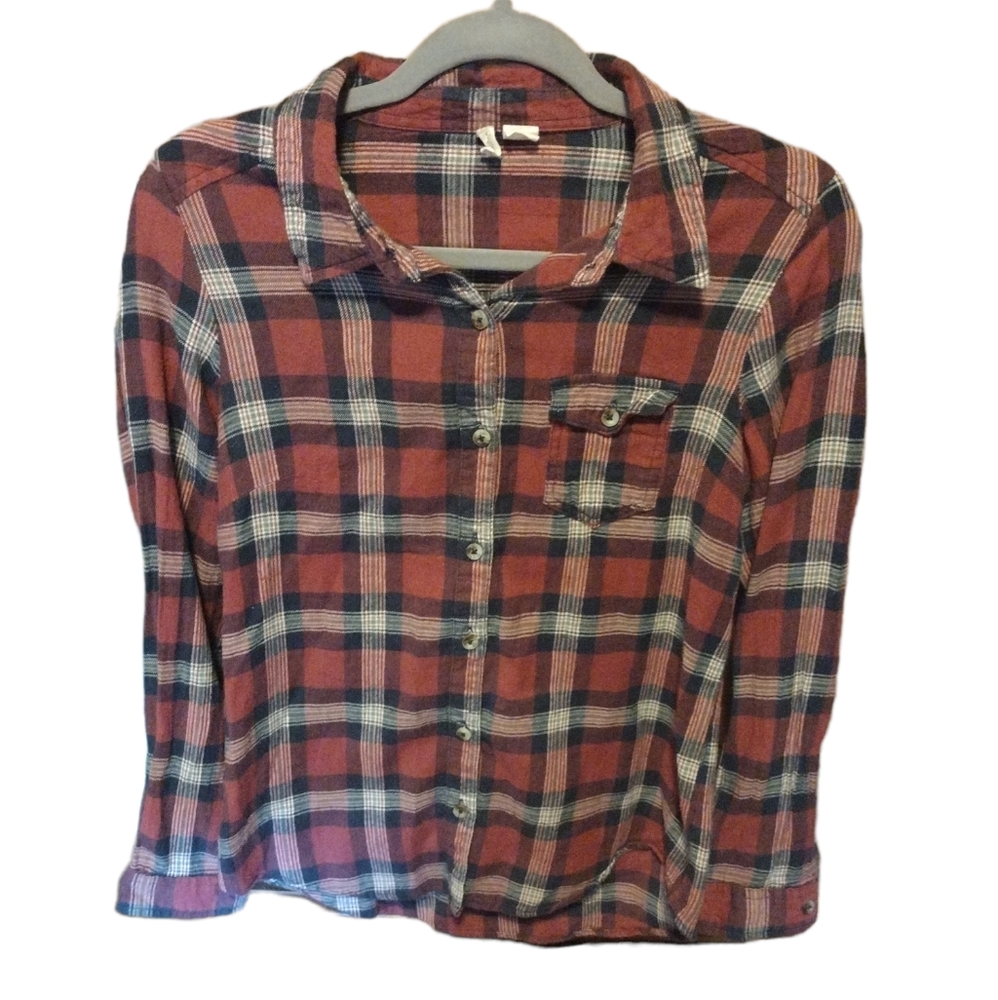 Women's Plaid Button Down